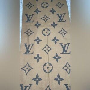 X..l scarf 🧣